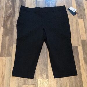 NWT Briggs New York Black Pull-On Capris Comfort Waistband 18W